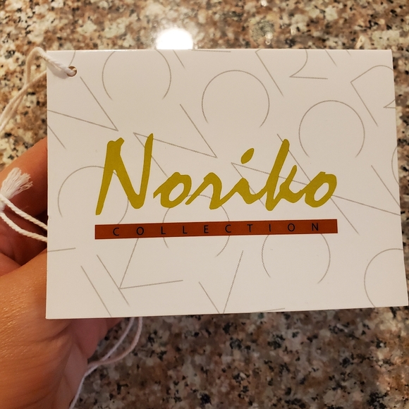 WIG - Noriko Seaglass Light Green Wig - Picture 7 of 12